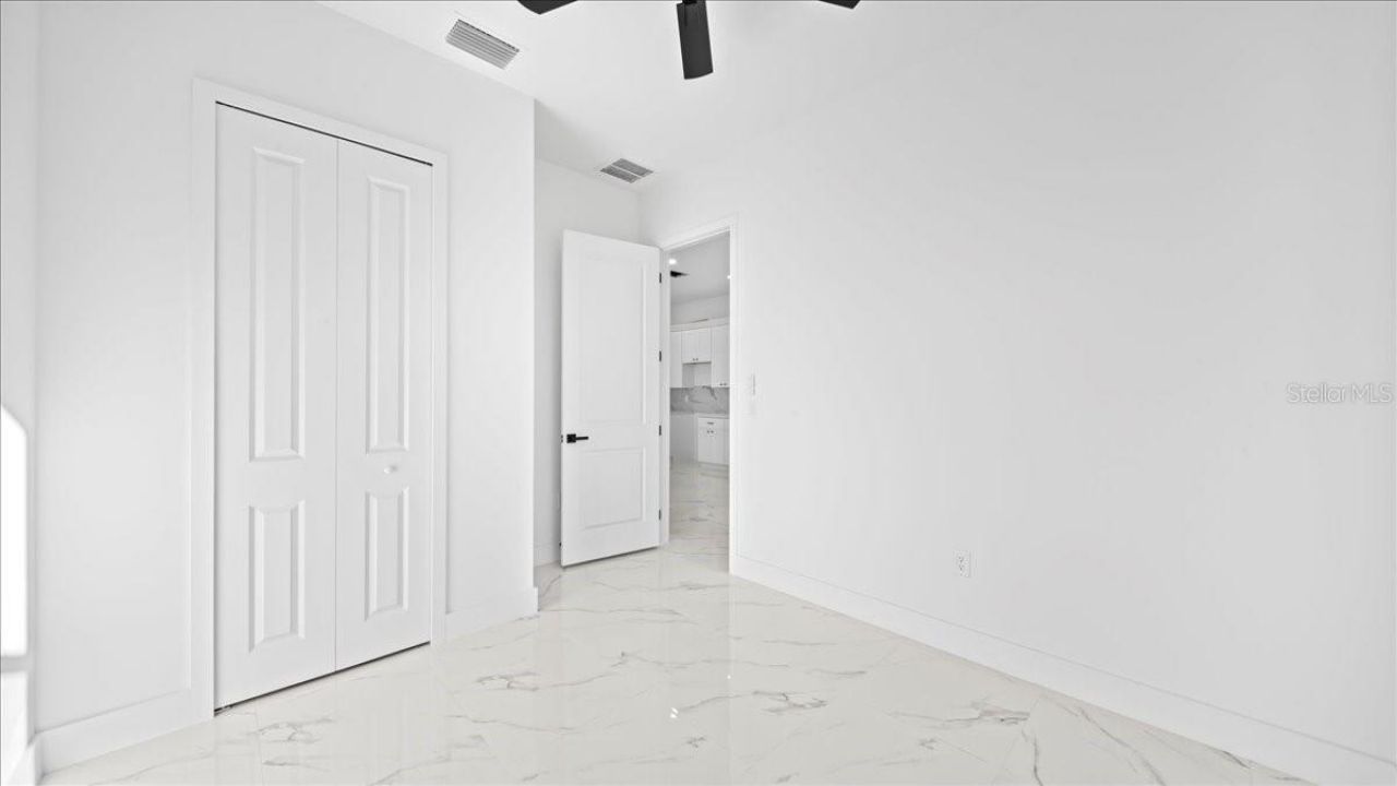 913/915 NE 15th Lane, Cape Coral, FL 33909 Photo