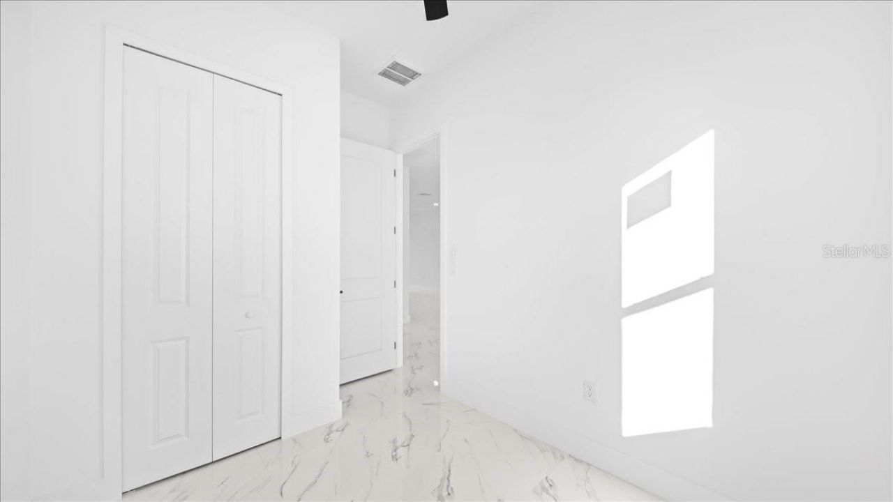 913/915 NE 15th Lane, Cape Coral, FL 33909 Photo