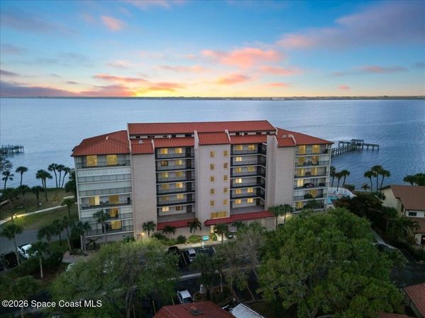 3220 River Villa Way, Unit 135, Melbourne Beach, FL 32951