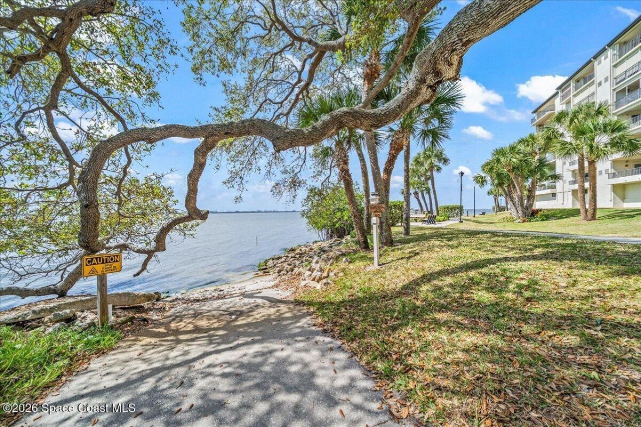 3220 River Villa Way, Unit 135, Melbourne Beach, FL 32951 Photo