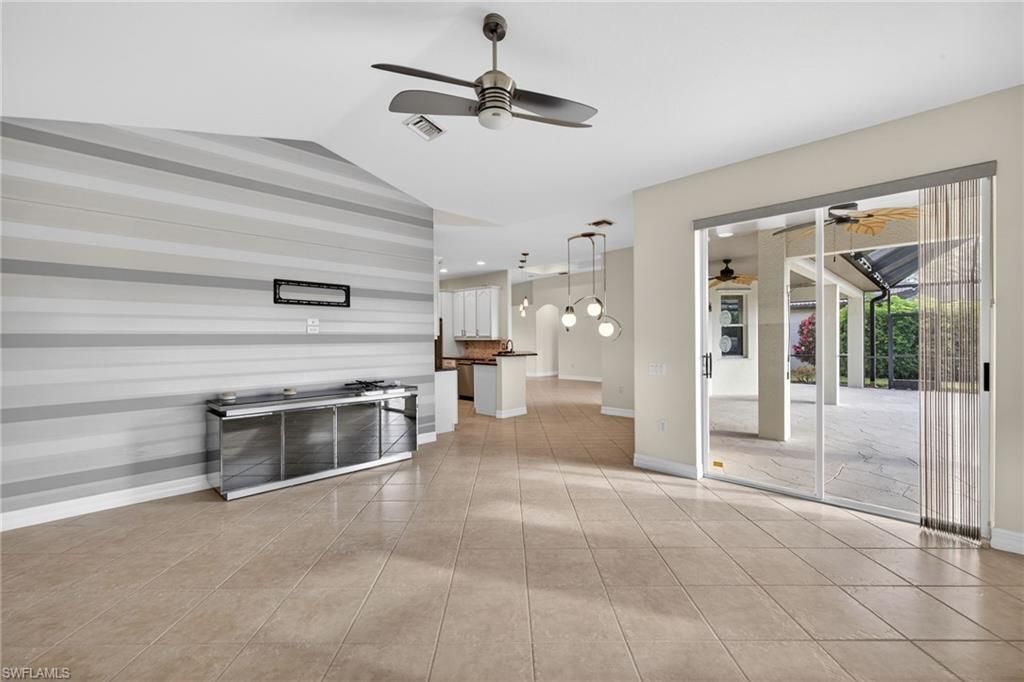 25080 Divot Dr , Bonita Springs, FL 34135 Photo