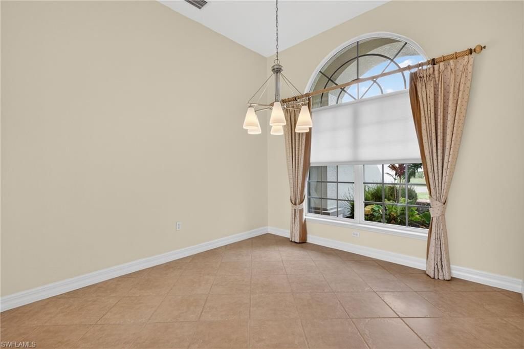 25080 Divot Dr , Bonita Springs, FL 34135 Photo