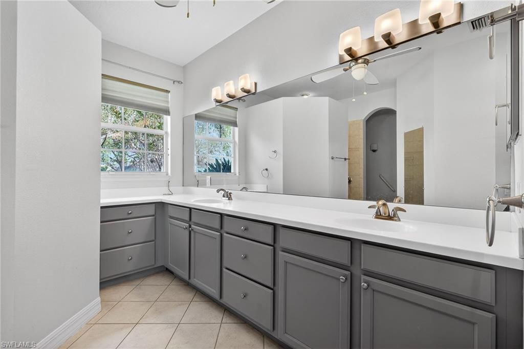 25080 Divot Dr , Bonita Springs, FL 34135 Photo