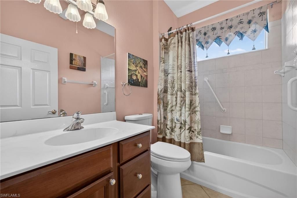 25080 Divot Dr , Bonita Springs, FL 34135 Photo