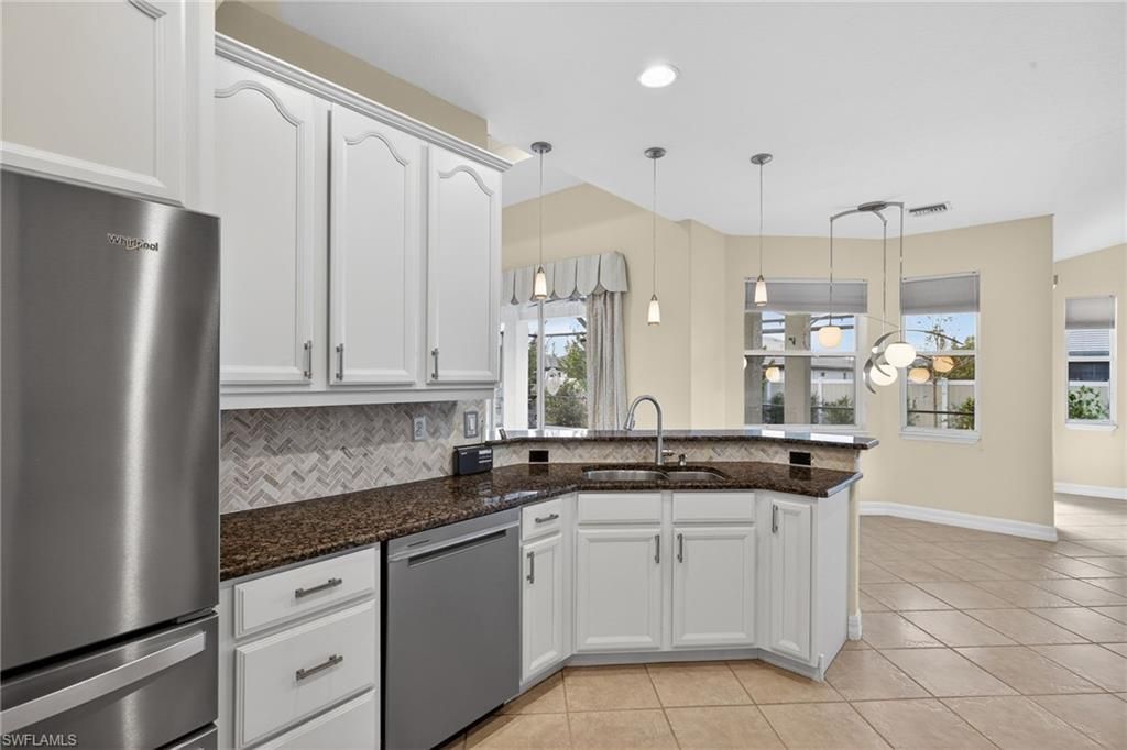 25080 Divot Dr , Bonita Springs, FL 34135 Photo