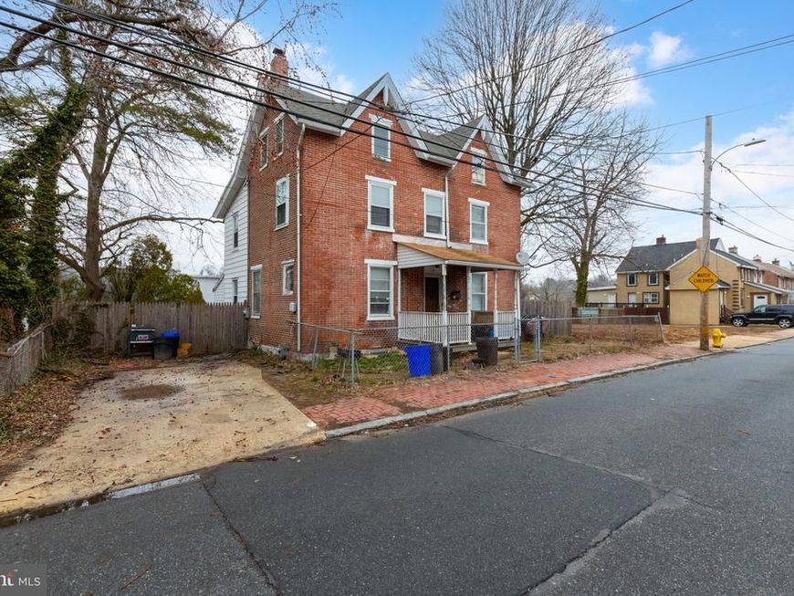 15 7th Street, Brookhaven, PA 19015 Main Photo