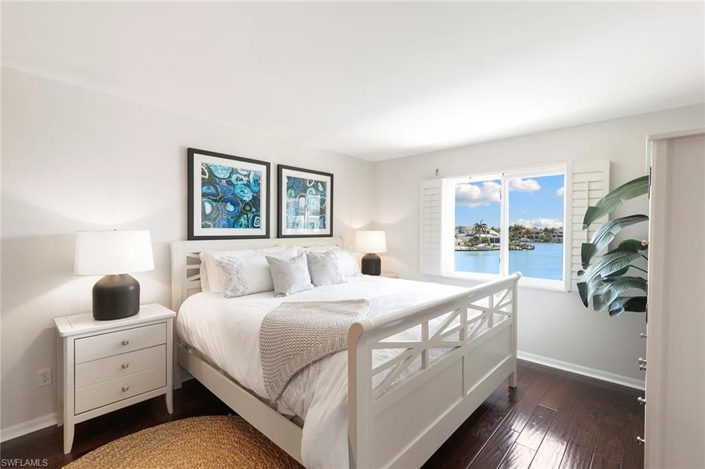 10682 Gulf Shore Dr, Unit C305, Naples, FL 34108 Photo