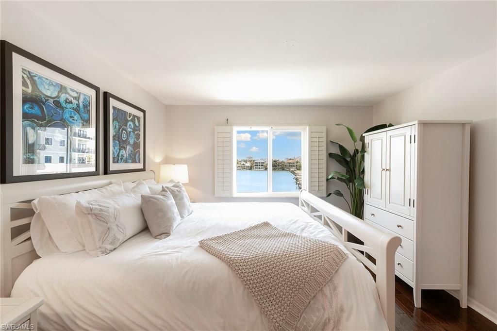 10682 Gulf Shore Dr, Unit C305, Naples, FL 34108 Photo