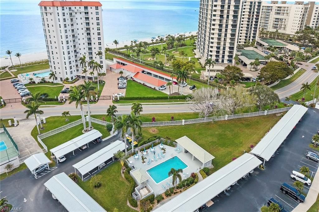 10682 Gulf Shore Dr, Unit C305, Naples, FL 34108 Photo