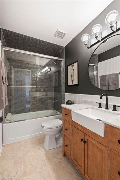 10682 Gulf Shore Dr, Unit C305, Naples, FL 34108 Photo