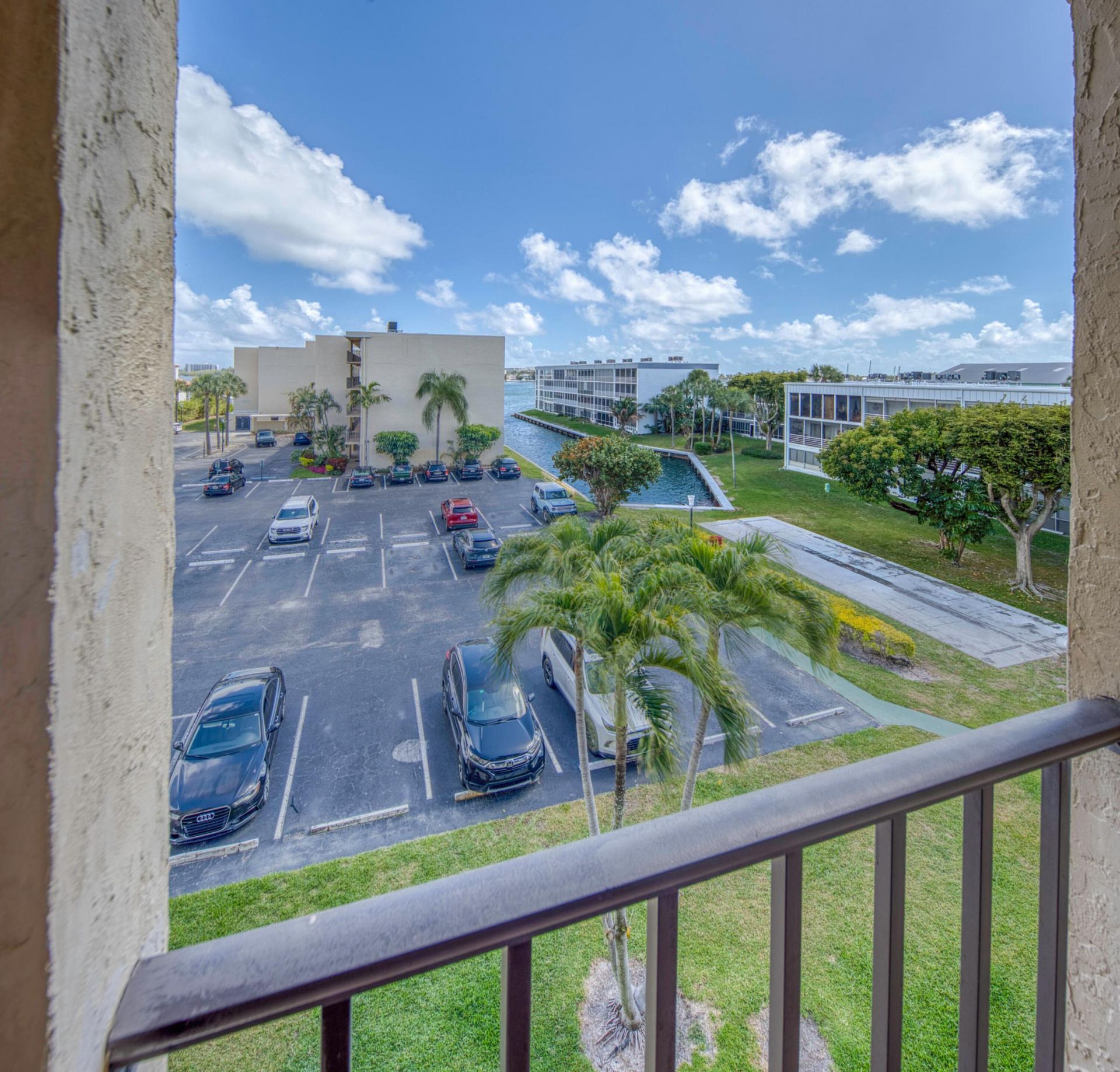 890 Federal Highway, Unit 412, Lantana, FL 33462 Photo