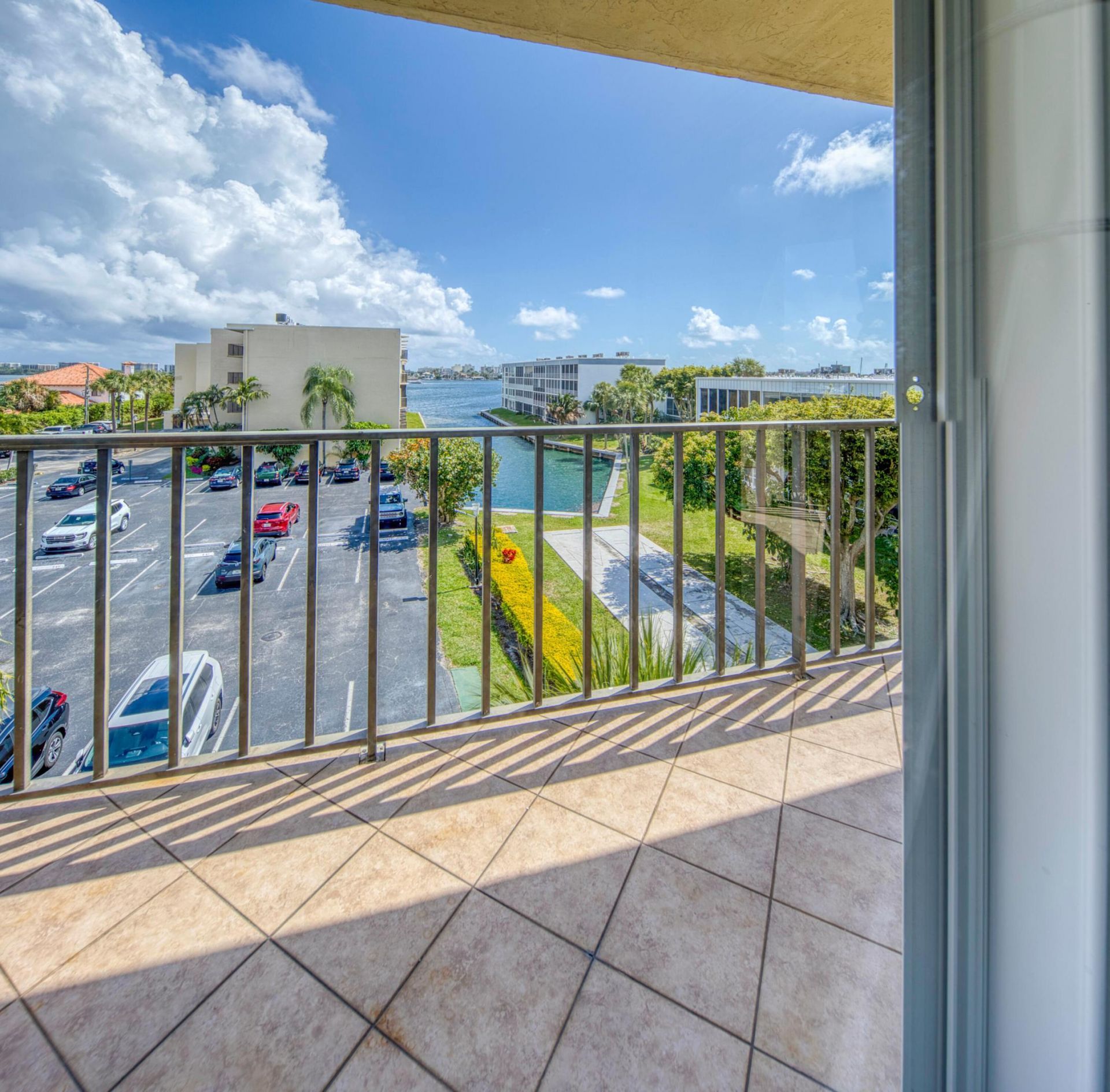 890 Federal Highway, Unit 412, Lantana, FL 33462 Photo