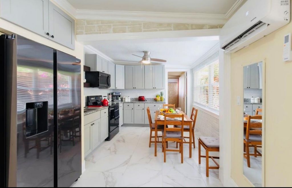 279 Hach Ln (2/1), West Palm Beach, FL 33415 Photo