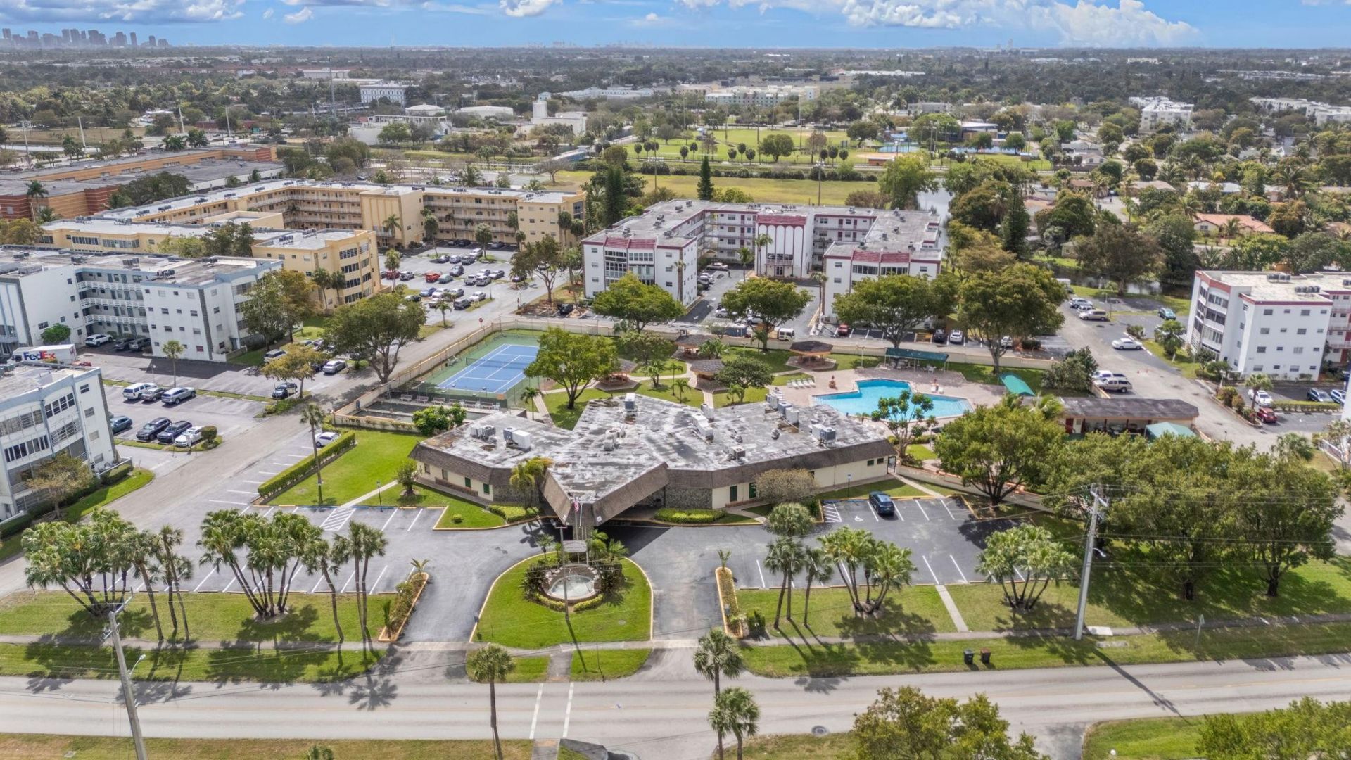 4191 NW 41st Street, Unit 214, Lauderdale Lakes, FL 33319 Photo