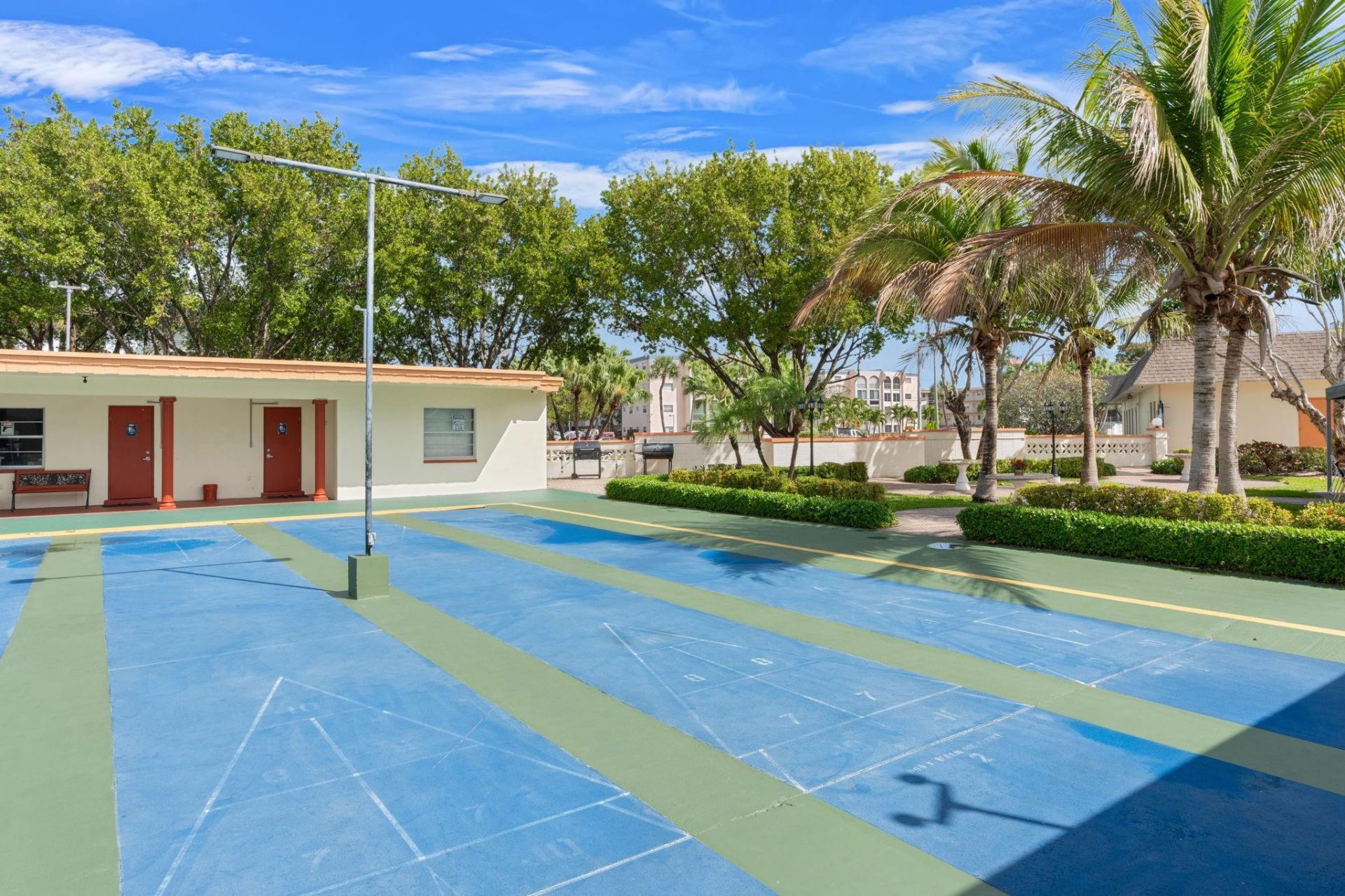 4191 NW 41st Street, Unit 214, Lauderdale Lakes, FL 33319 Photo