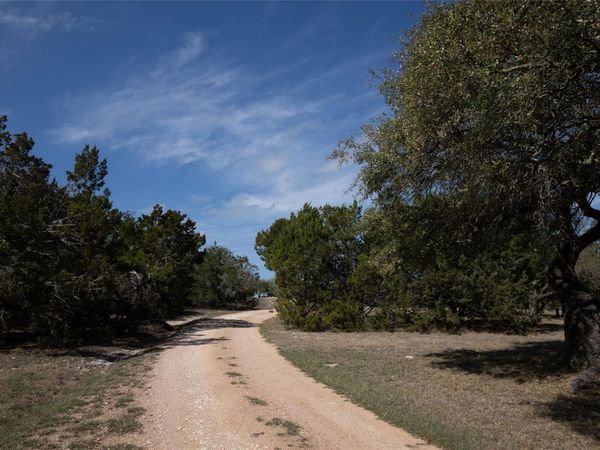 1149 Hart LN , Dripping Springs, TX 78620