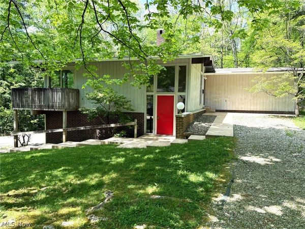126 Stony Creek Drive, Millersburg, OH 44654