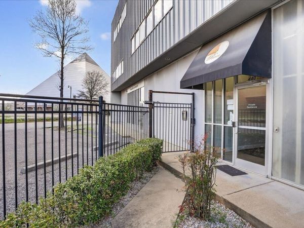 440 N FRONT ST, Unit 202, Memphis, TN 38105