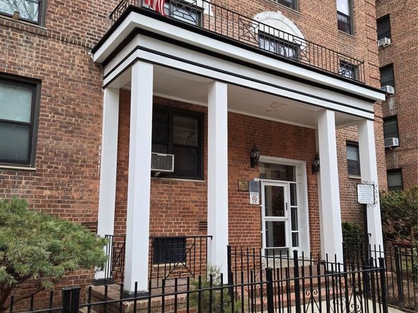 8709 34th Avenue, Unit 6K, Jackson Heights, NY 11372