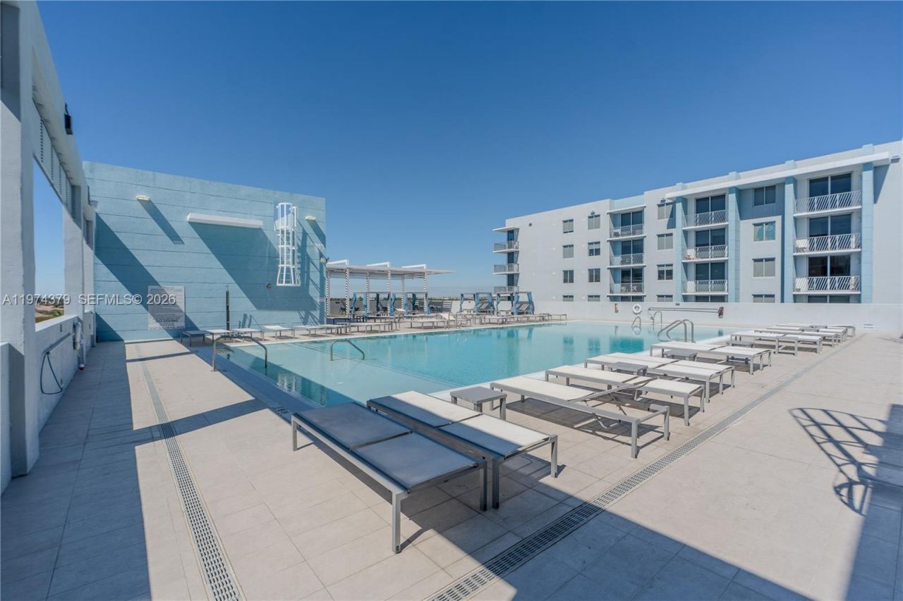 7751 NW 107th Ave, Unit 721, Doral, FL 33178 Photo