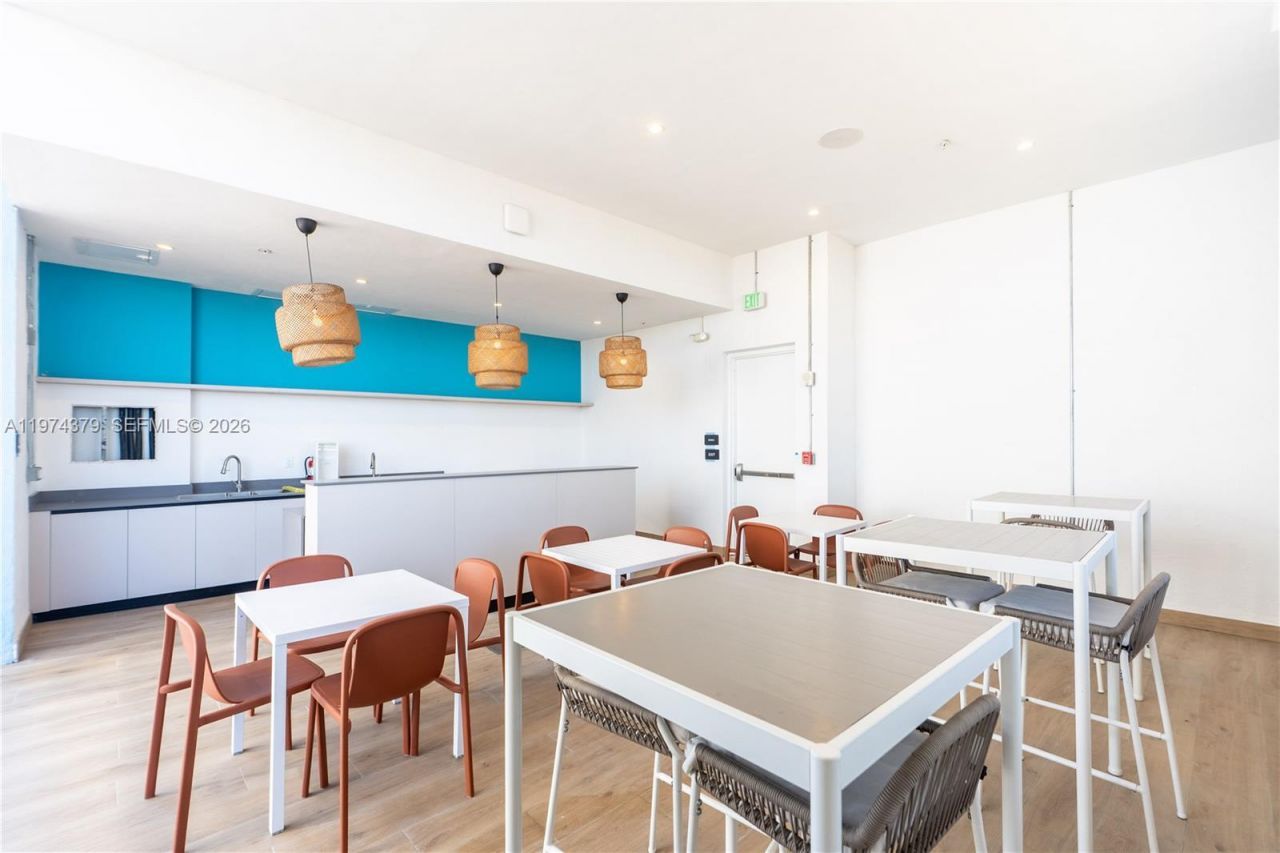 7751 NW 107th Ave, Unit 721, Doral, FL 33178 Photo