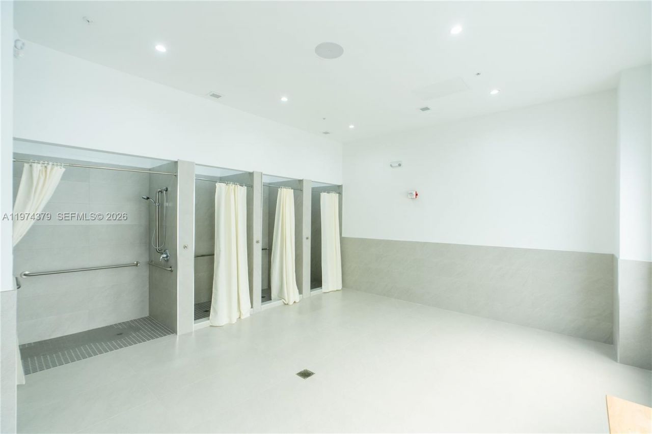 7751 NW 107th Ave, Unit 721, Doral, FL 33178 Photo