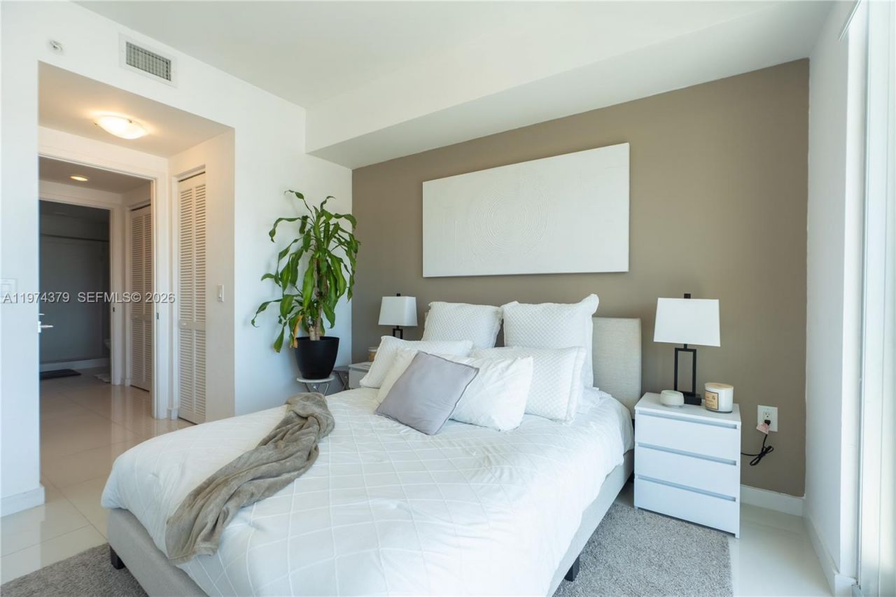 7751 NW 107th Ave, Unit 721, Doral, FL 33178 Photo