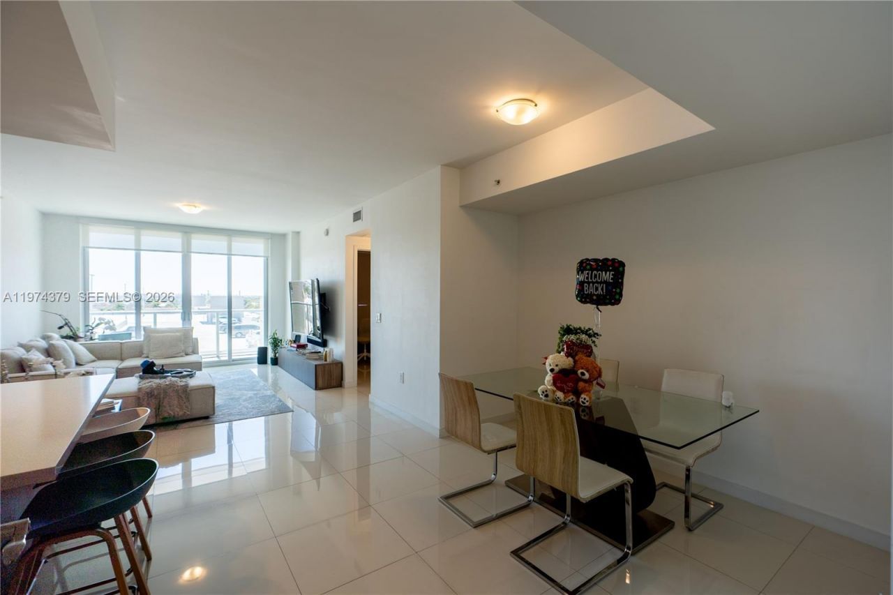 7751 NW 107th Ave, Unit 721, Doral, FL 33178 Photo