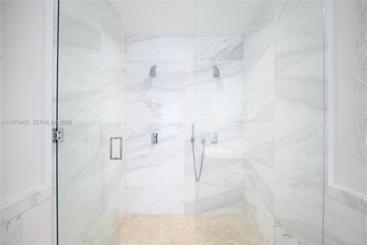 2831 S Bayshore Dr , Unit 808, Miami, FL 33133 Photo