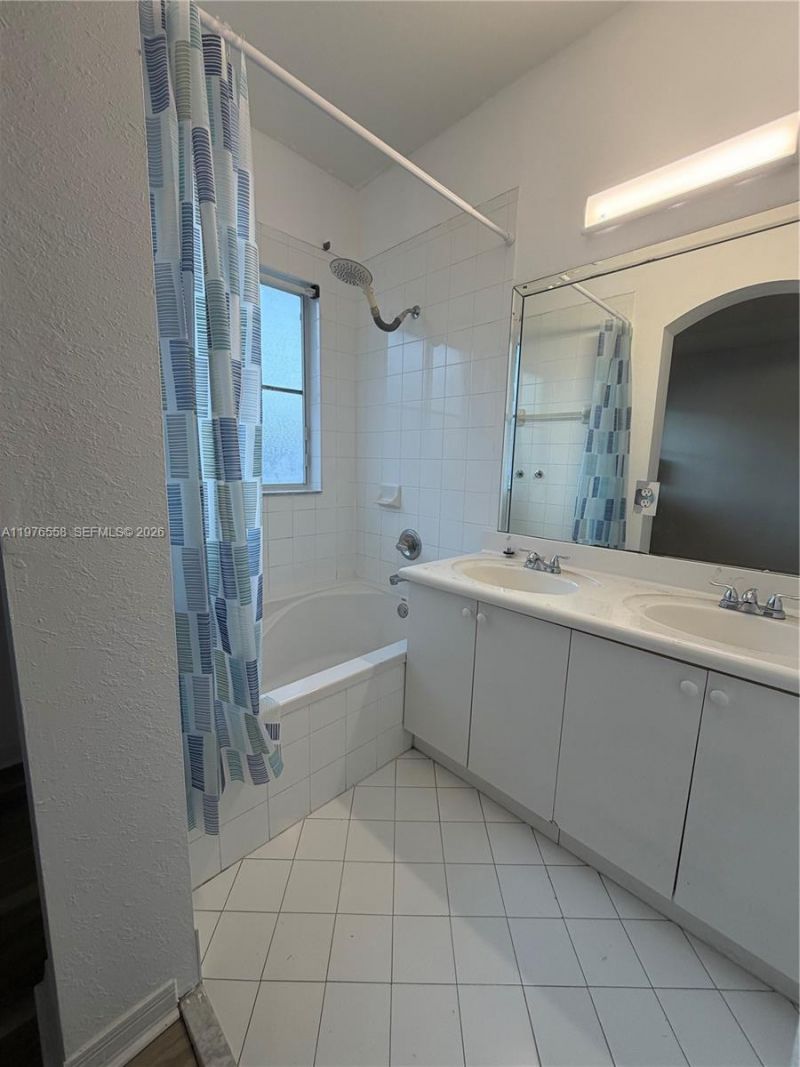 Please Call For Address, Unit 106, Miami, FL 33174 Photo