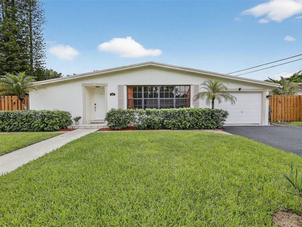 5260 Redwood Ct , Plantation, FL 33317