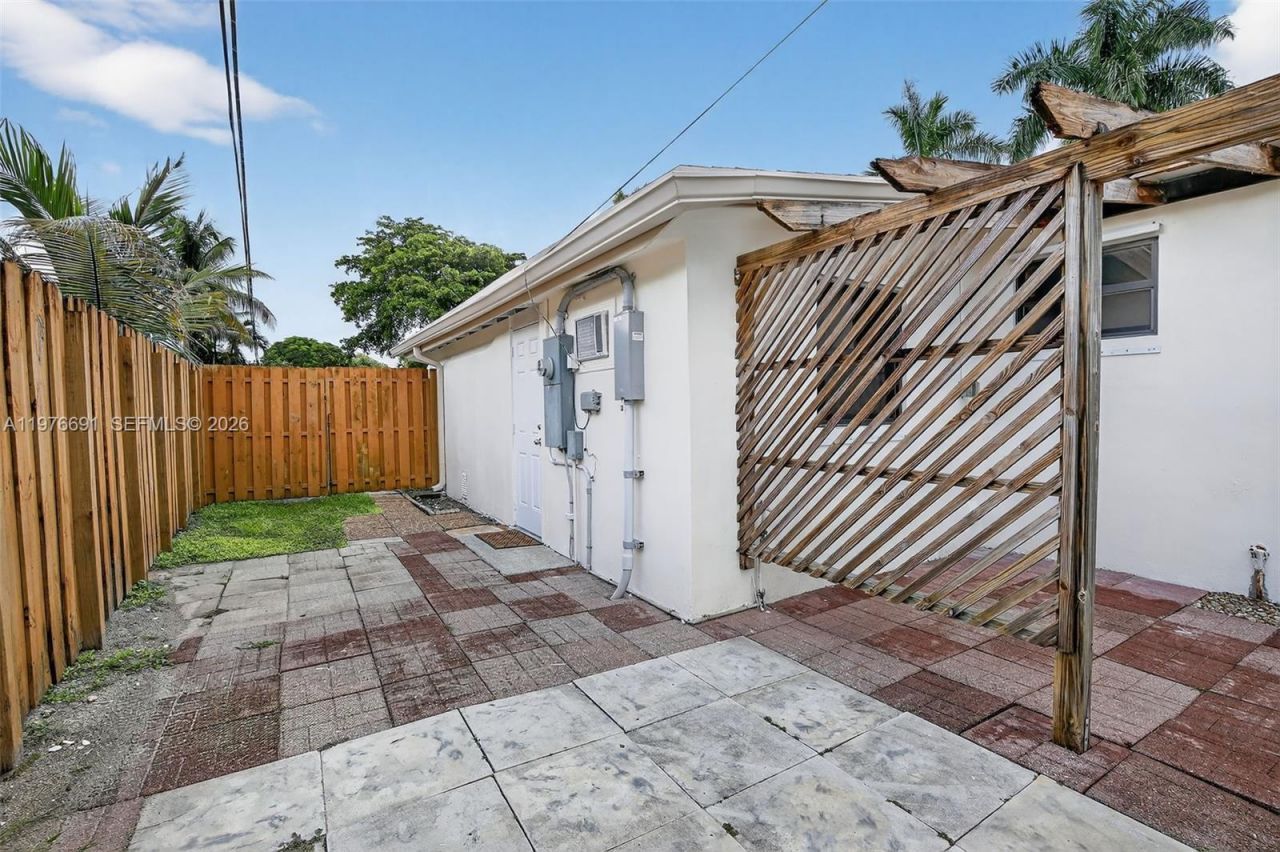 5260 Redwood Ct , Plantation, FL 33317 Photo