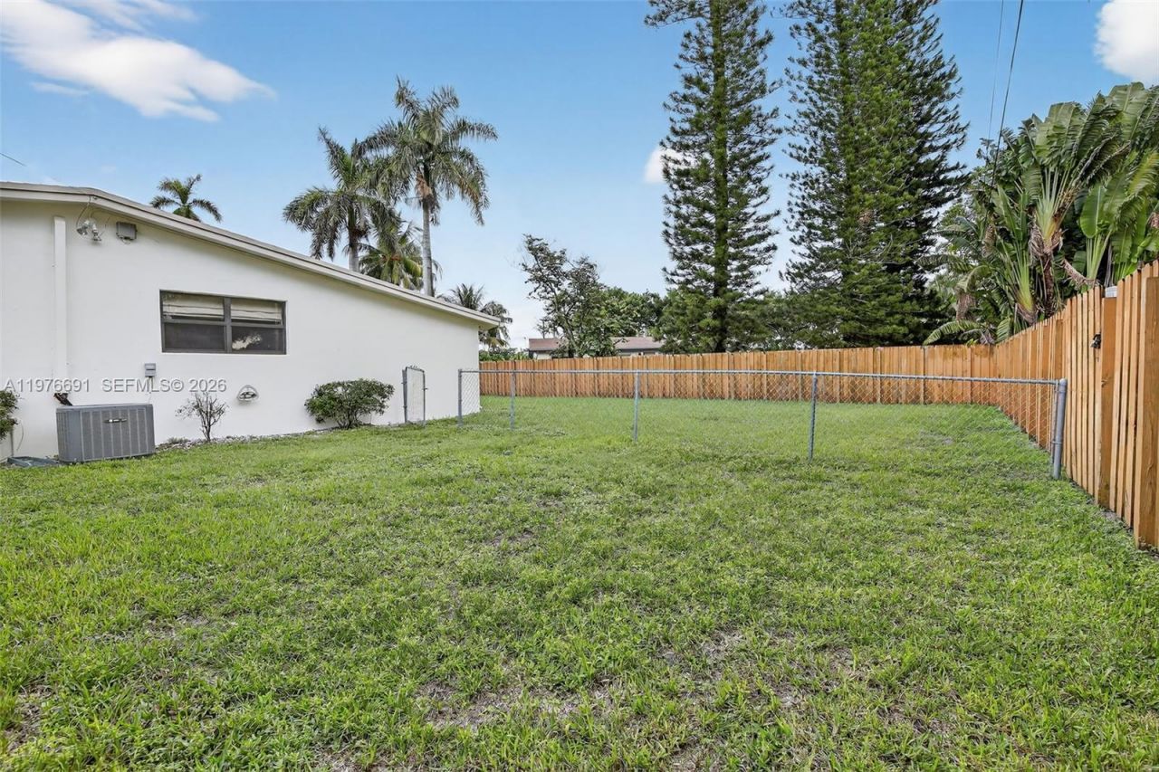 5260 Redwood Ct , Plantation, FL 33317 Photo