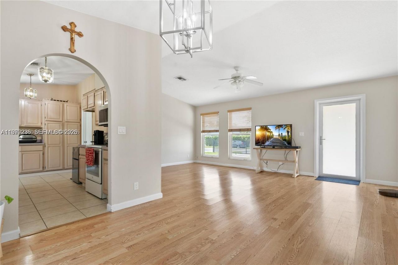 13752 SW 285th St , Homestead, FL 33033 Photo