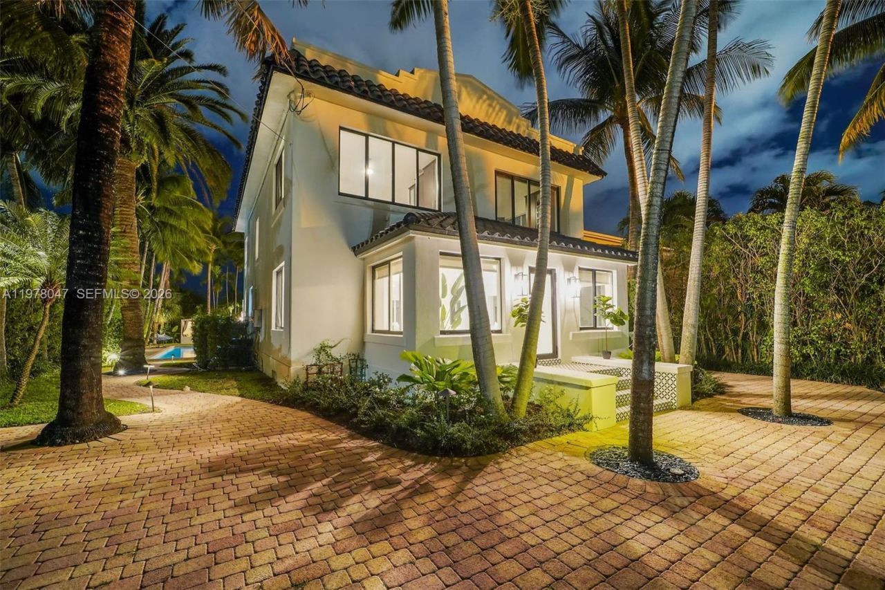 3483 Chase Ave , Miami Beach, FL 33140 Photo