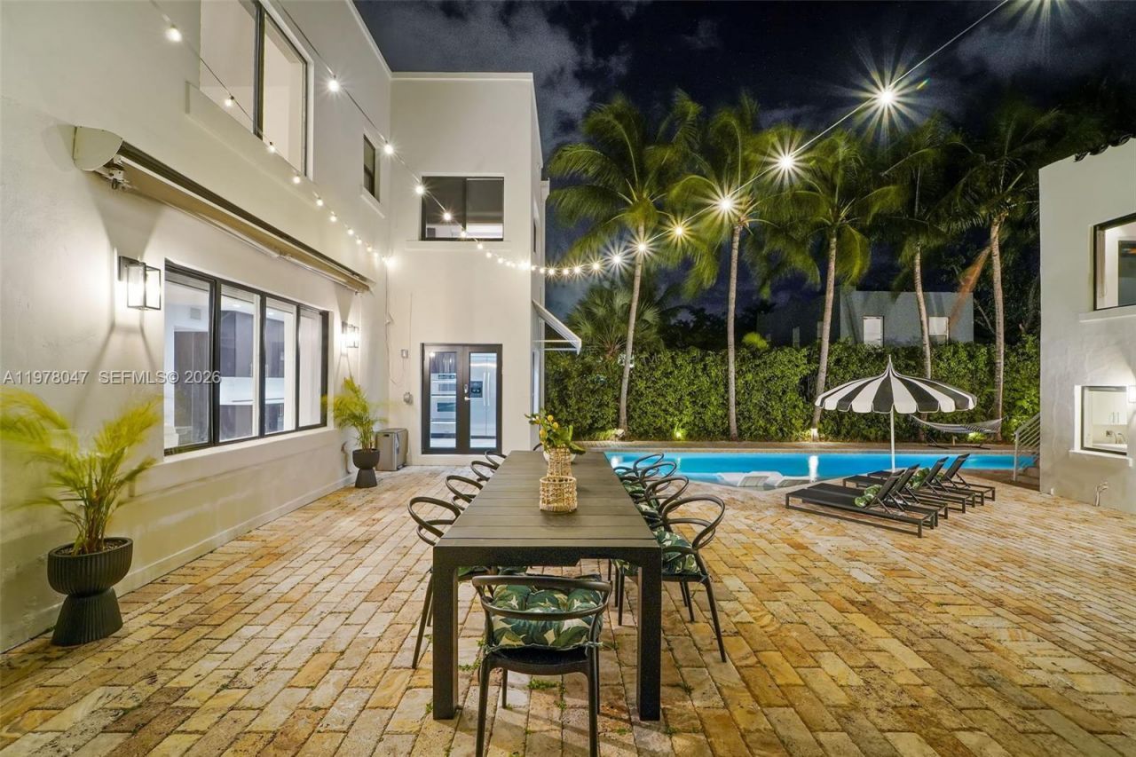 3483 Chase Ave , Miami Beach, FL 33140 Photo