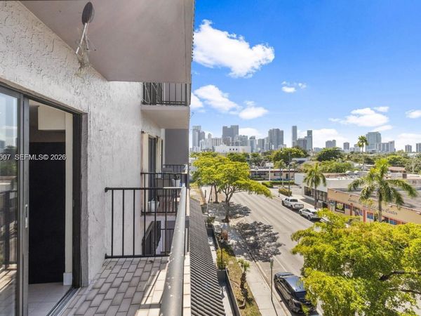 777 SW 9th Ave , Unit 413, Miami, FL 33130