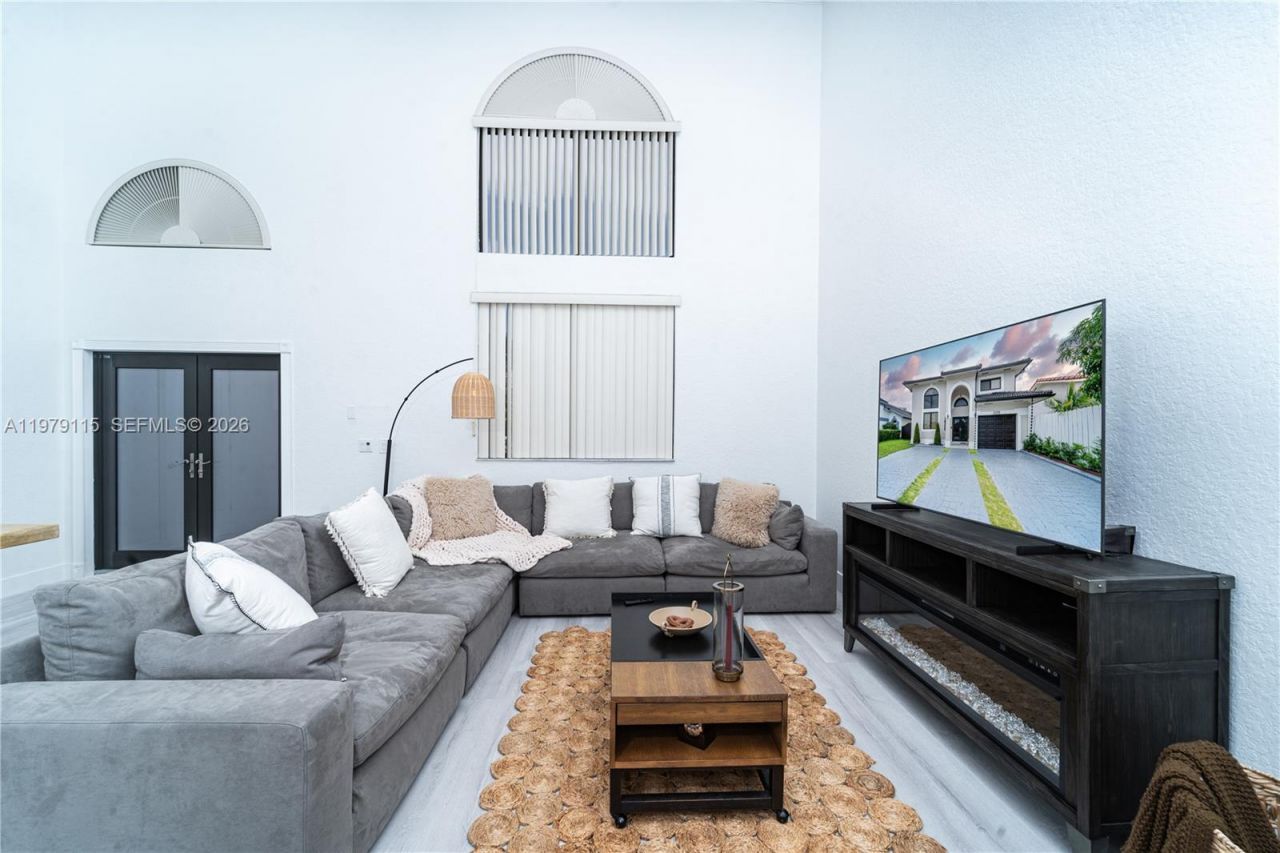 14172 NW 87th Ct , Miami Lakes, FL 33018 Photo