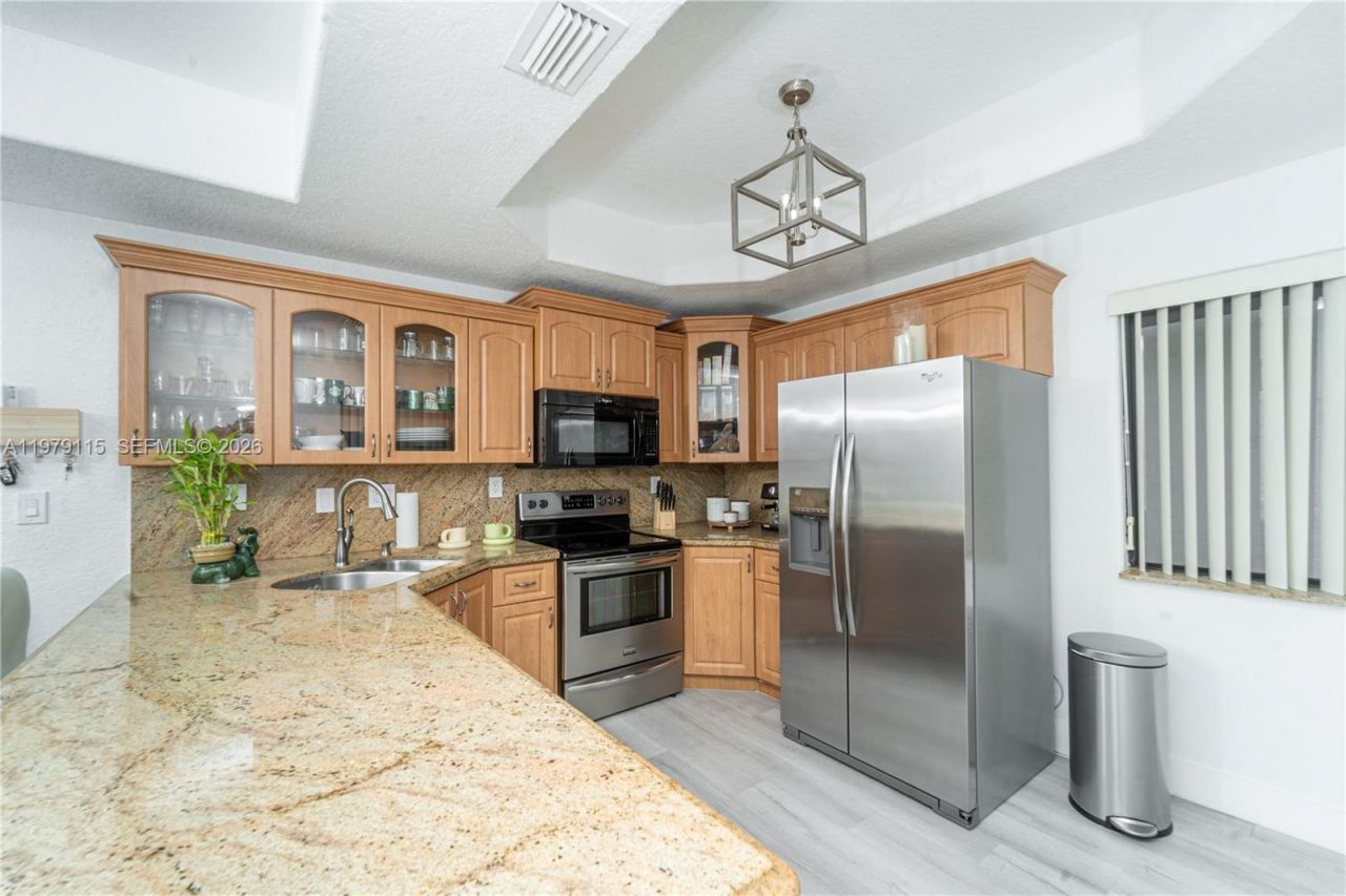 14172 NW 87th Ct , Miami Lakes, FL 33018 Photo