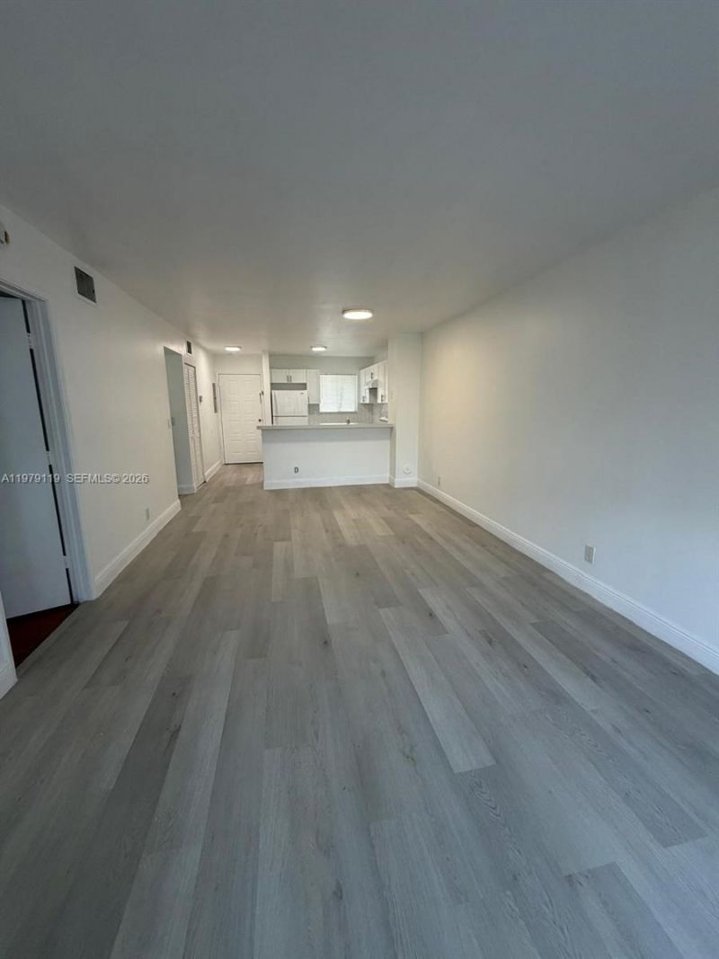 8730 N Sherman Cir, Unit 106, Miramar, FL 33025 Photo