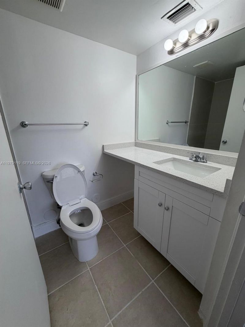 8730 N Sherman Cir, Unit 106, Miramar, FL 33025 Photo