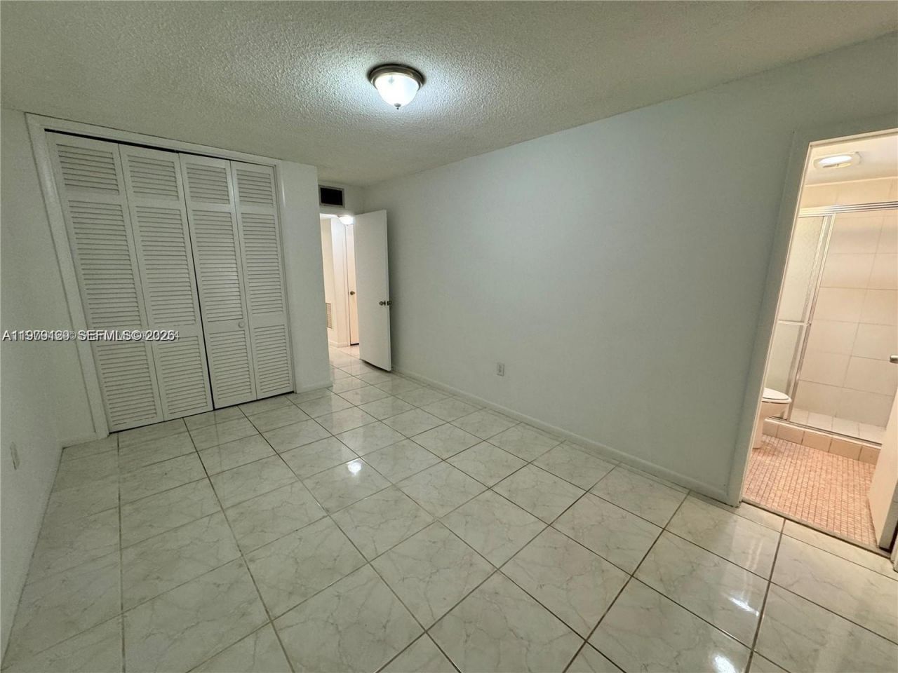 2005 Jefferson St , Unit 205, Hollywood, FL 33020 Photo