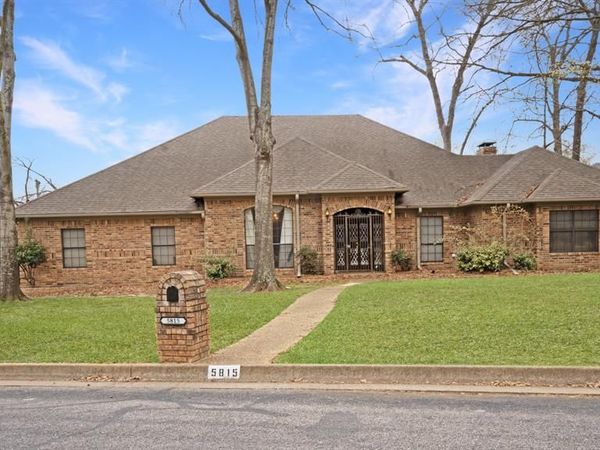 5815 Woodglen Drive, Tyler, TX 75703