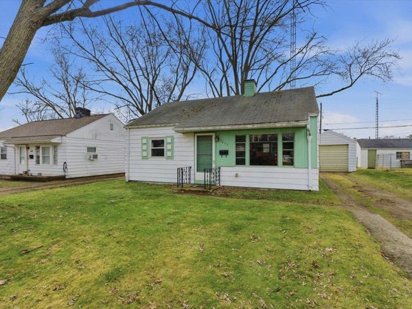 3623 Carroll Street, South Bend, IN 46614