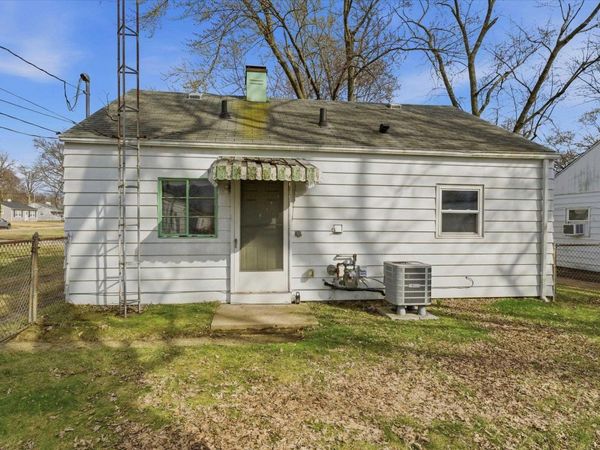 3623 Carroll Street, South Bend, IN 46614