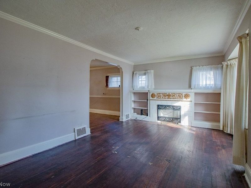 1376 Avondale Road, Cleveland, OH 44121 Photo 16