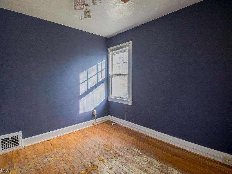 1376 Avondale Road, Cleveland, OH 44121 Photo 20