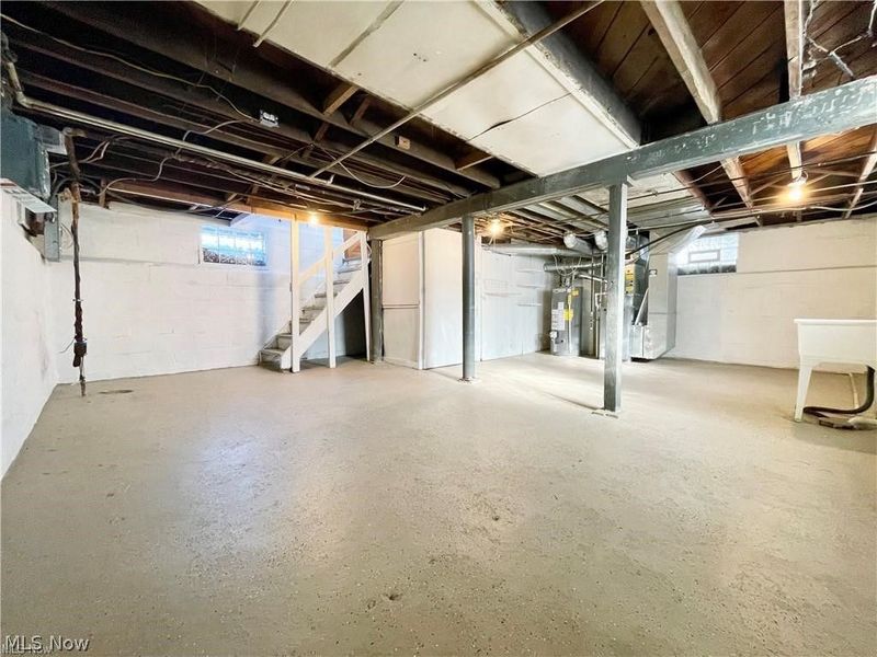 250 Center Road, Bedford, OH 44146 Photo 43