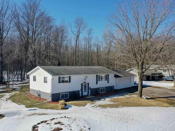 121 MARJORIE LANE, Medford, WI 54451