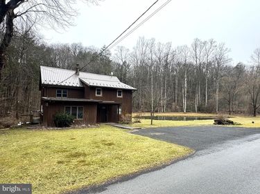 435 LAUREL RUN ROAD, MIFFLINTOWN, PA 17059